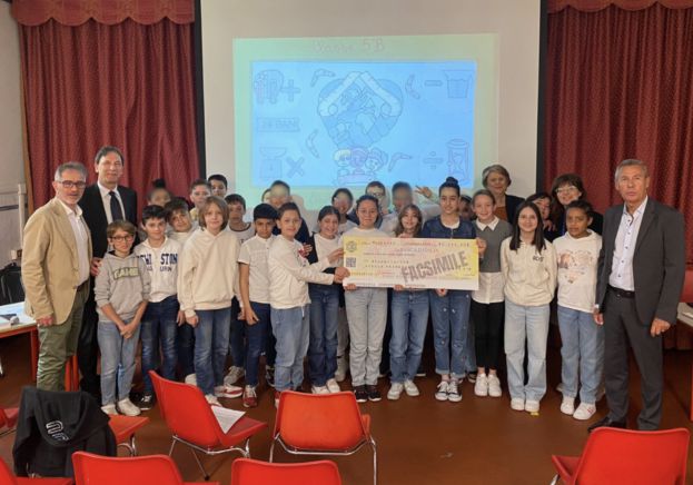 Fidenza: premiata una classe della scuola De Amicis