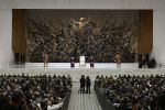 Leone XIV ai giornalisti: “Una comunicazione disarmata e disarmante”