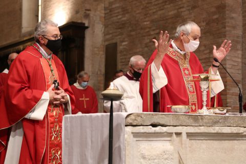 Il solenne pontificale in onore di San Donnino martire