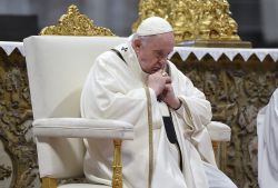 VOLTI DEI VANGELI - Gli incontri di Gesù raccontati da Papa Francesco con un contributo di Roberto Benigni